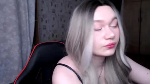 Snapshot of cirilla_akerman chatting on March 13, 2026, 10:55 am Ciri online show from March 13, 2026, 10:55 am