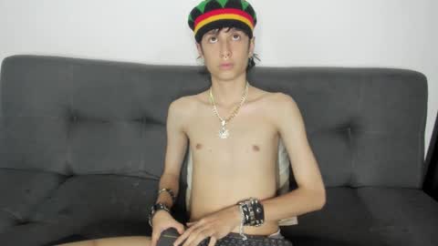 Snapshot of cirosky_elchicopolla chatting on January 10, 2026, 5:20 am cirosky_elchicopolla online show from January 10, 2026, 5:20 am