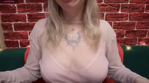 Snapshot of citrusblissss chatting on December 18, 2025, 3:12 am citrusblissss online show from December 18, 2025, 3:12 am