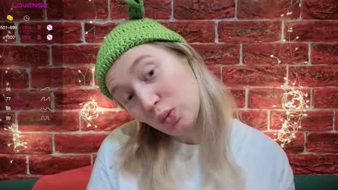 Snapshot of citrusblissss chatting on January 16, 2026, 2:37 am citrusblissss online show from January 16, 2026, 2:37 am