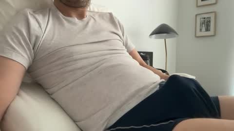 Snapshot of citylights136 chatting on December 18, 2025, 5:30 pm citylights136 online show from December 18, 2025, 5:30 pm