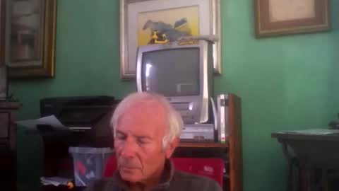 Snapshot of ciuk chatting on November 3, 2025, 12:28 pm ciuk online show from November 3, 2025, 12:28 pm