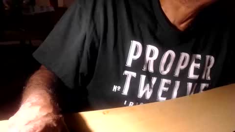 Cizzsco online show from November 26, 2025, 7:42 am