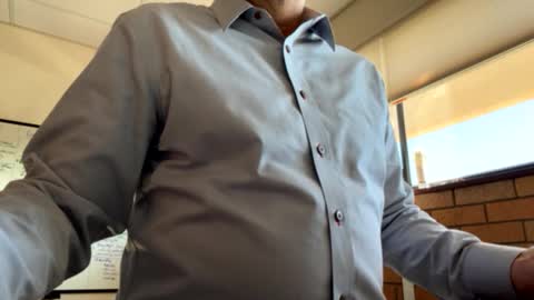 Snapshot of cj3d2 chatting on October 28, 2025, 8:44 pm Cjd32 online show from October 28, 2025, 8:44 pm