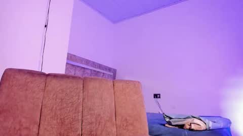 Snapshot of cj_davis1 chatting on January 8, 2026, 7:49 pm cj_davis1 online show from January 8, 2026, 7:49 pm