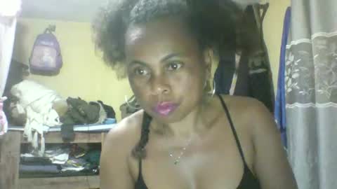 Snapshot of clairette9794 chatting on June 15, 2026, 9:50 pm clairette9794 online show from June 15, 2026, 9:50 pm