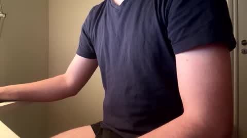 Snapshot of clamshive7 chatting on October 25, 2025, 12:07 am clamshive7 online show from October 25, 2025, 12:07 am