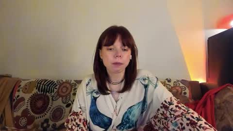 Snapshot of clancyosbourne chatting on January 23, 2025, 10:44 pm Clancy online show from January 23, 2025, 10:44 pm