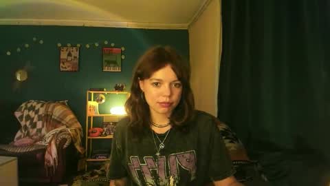 Snapshot of clancyosbourne chatting on September 19, 2025, 6:19 pm Clancy online show from September 19, 2025, 6:19 pm