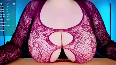 Clara  online show from July 16, 2026, 7:20 pm