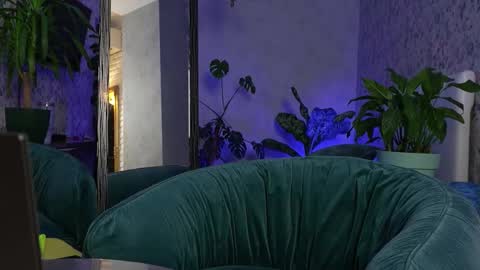 Snapshot of clara_bendover chatting on February 25, 2026, 6:28 pm Clara online show from February 25, 2026, 6:28 pm