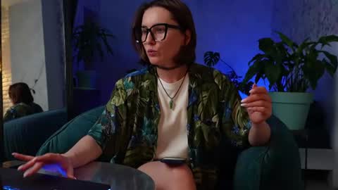 Clara online show from June 21, 2026, 6:32 pm