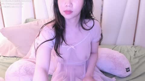 Snapshot of clara_chan chatting on October 14, 2025, 6:14 am IG online show from October 14, 2025, 6:14 am