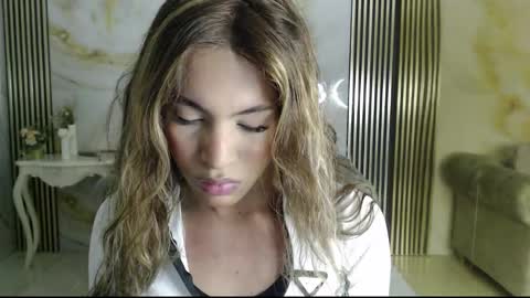 Snapshot of clara_evans_s chatting on September 10, 2025, 8:31 pm Clara online show from September 10, 2025, 8:31 pm