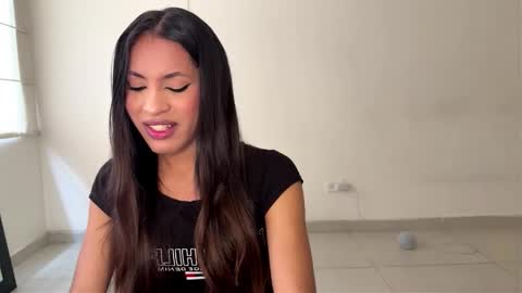 Snapshot of clara_evans_s chatting on February 13, 2026, 9:33 pm Clara online show from February 13, 2026, 9:33 pm