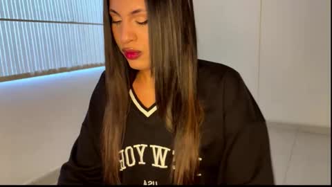 Snapshot of clara_evans_s chatting on February 18, 2026, 9:55 pm Clara online show from February 18, 2026, 9:55 pm