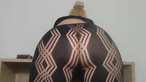 Snapshot of clarabbw77 chatting on February 27, 2026, 9:04 pm Clara online show from February 27, 2026, 9:04 pm