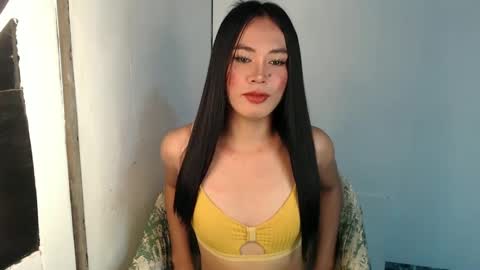 Snapshot of clarafuck chatting on December 2, 2024, 9:13 am clarafuck online show from December 2, 2024, 9:13 am