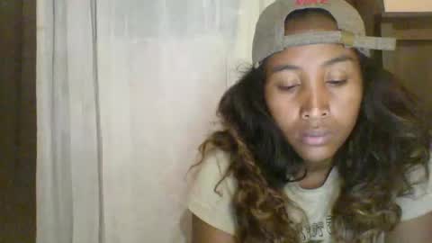 Clarah0123 online show from October 22, 2025, 6:07 pm
