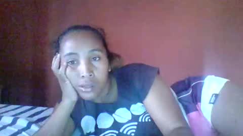 Clarah0123 online show from January 15, 2026, 7:35 am