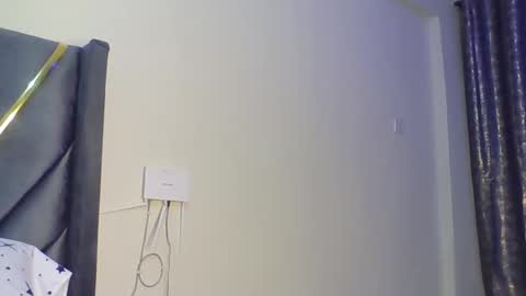 clara11 online show from February 8, 2026, 10:02 pm