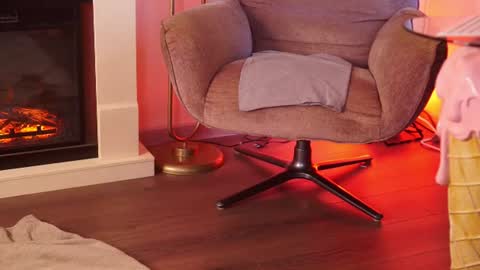 ClaraHazel online show from June 26, 2026, 5:23 am