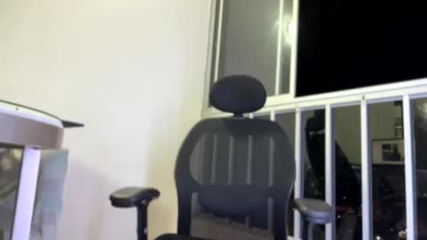 Clarentz bby online show from January 19, 2026, 2:37 am