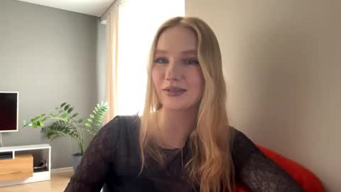 Snapshot of clarisaprentice chatting on April 22, 2026, 4:15 am Kristie online show from April 22, 2026, 4:15 am