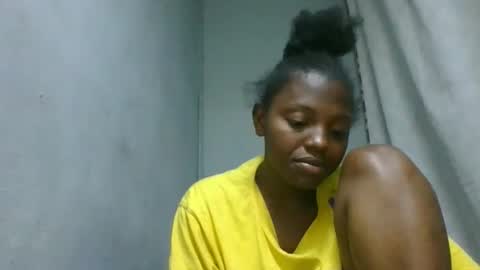 clarisse98 online show from January 12, 2026, 7:19 pm