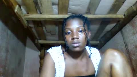 clarisse98 online show from May 11, 2026, 7:00 pm