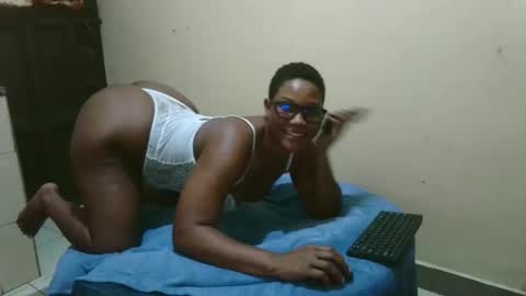 Snapshot of classyhornybabe chatting on January 12, 2025, 1:11 am Angel online show from January 12, 2025, 1:11 am