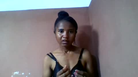 claudi804208 online show from July 15, 2026, 2:06 am