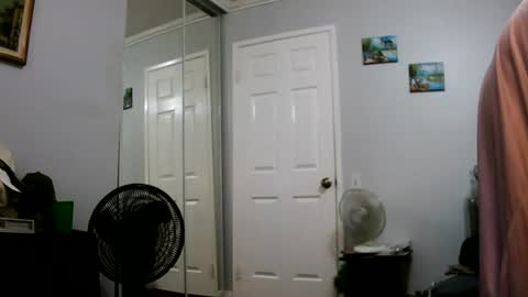 Snapshot of claudia1964 chatting on June 18, 2026, 4:00 pm Claudia online show from June 18, 2026, 4:00 pm