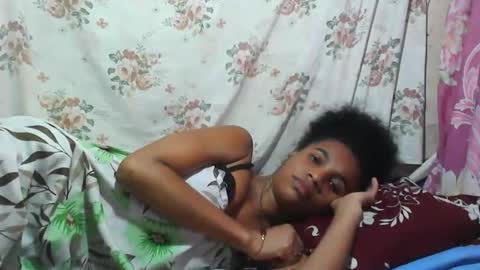 claudianne online show from December 5, 2025, 7:10 pm