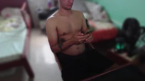 Snapshot of claudivando chatting on February 24, 2026, 10:02 am Claudio online show from February 24, 2026, 10:02 am