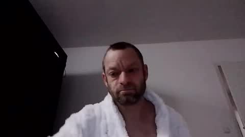 Florian online show from December 14, 2025, 10:42 am