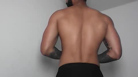 Snapshot of claybrown_ chatting on February 11, 2026, 1:43 am Clay online show from February 11, 2026, 1:43 am