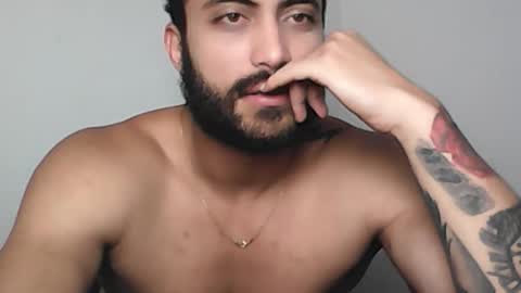 Snapshot of claybrown_ chatting on February 11, 2026, 8:47 pm Clay online show from February 11, 2026, 8:47 pm