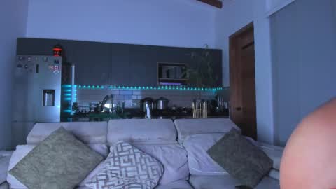 claytonburgues online show from February 6, 2026, 2:05 am