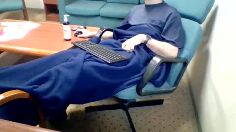 clayyalc2 online show from March 19, 2026, 10:41 am