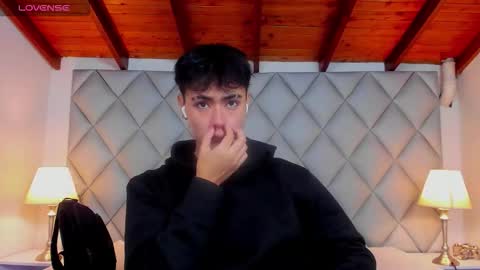 Snapshot of clement_reyes chatting on November 29, 2025, 12:52 pm clement_reyes online show from November 29, 2025, 12:52 pm