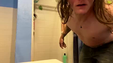 Snapshot of clemsonog chatting on November 30, 2025, 9:35 am clemsonog online show from November 30, 2025, 9:35 am