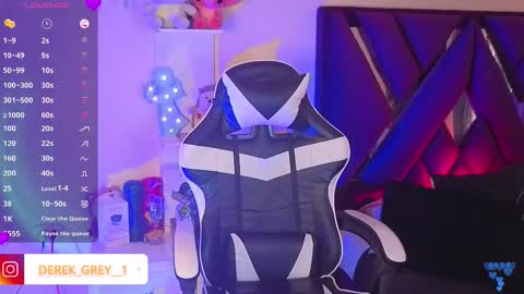 cleopatra online show from October 15, 2025, 6:52 pm