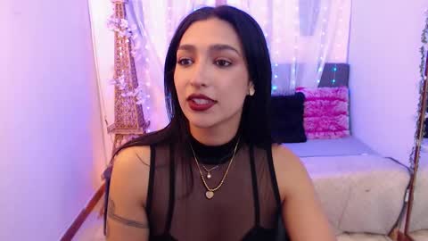 Cleo  online show from September 26, 2025, 11:42 pm