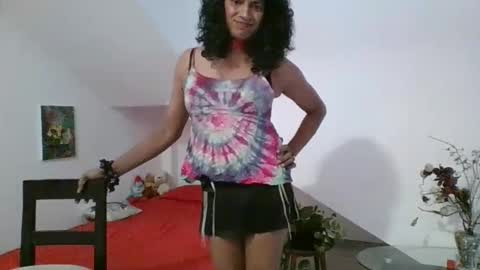 Cleopatra online show from May 3, 2026, 1:11 am