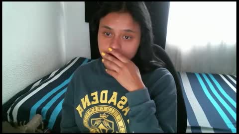 Snapshot of cleopatra_ll chatting on May 27, 2026, 8:28 pm Zoe online show from May 27, 2026, 8:28 pm