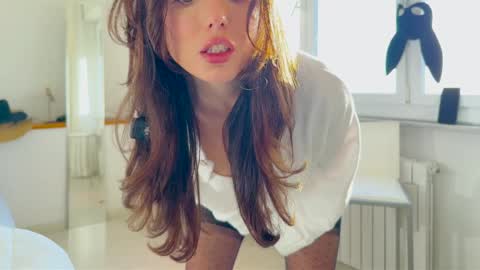 Snapshot of cleopatra_sinns chatting on December 18, 2025, 2:01 pm cleopatra_sinns online show from December 18, 2025, 2:01 pm