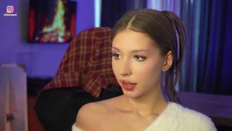 Cleo online show from March 15, 2026, 7:14 am