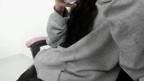 Snapshot of cleosexxx chatting on September 18, 2025, 6:54 pm cleo y maikol online show from September 18, 2025, 6:54 pm