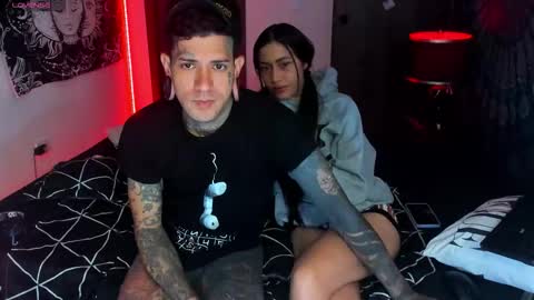 Snapshot of cleosexxx chatting on November 19, 2025, 9:15 pm cleo y maikol online show from November 19, 2025, 9:15 pm